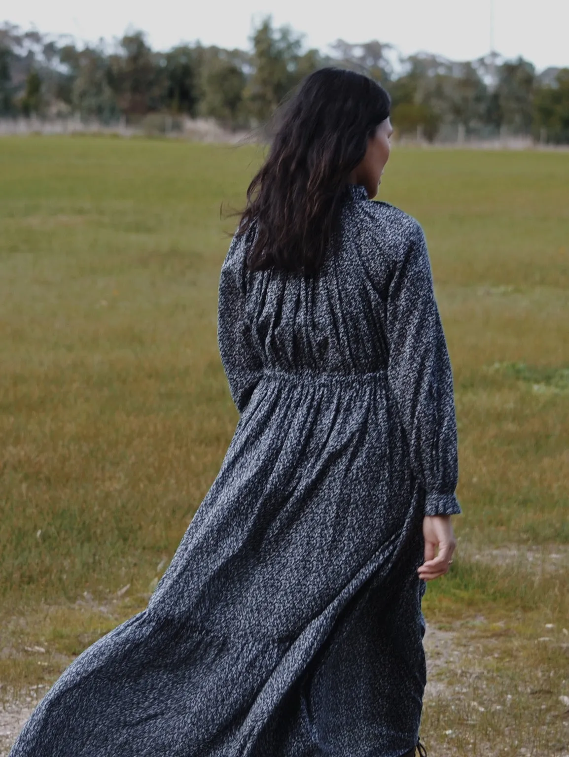 100% RECYCLED COTTON - PRAIRIE MAXI DRESS NAVY FLORAL