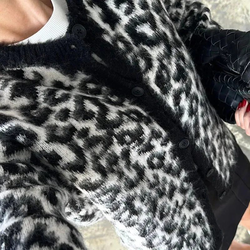 A&A Retro Leopard Knitted Cardigan