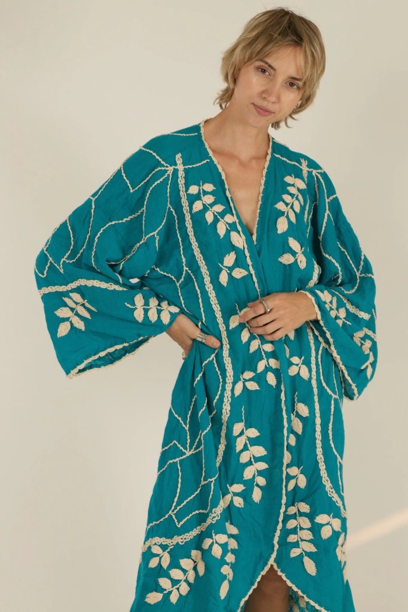 ACHELOUS OCEAN EMBROIDERED KIMONO