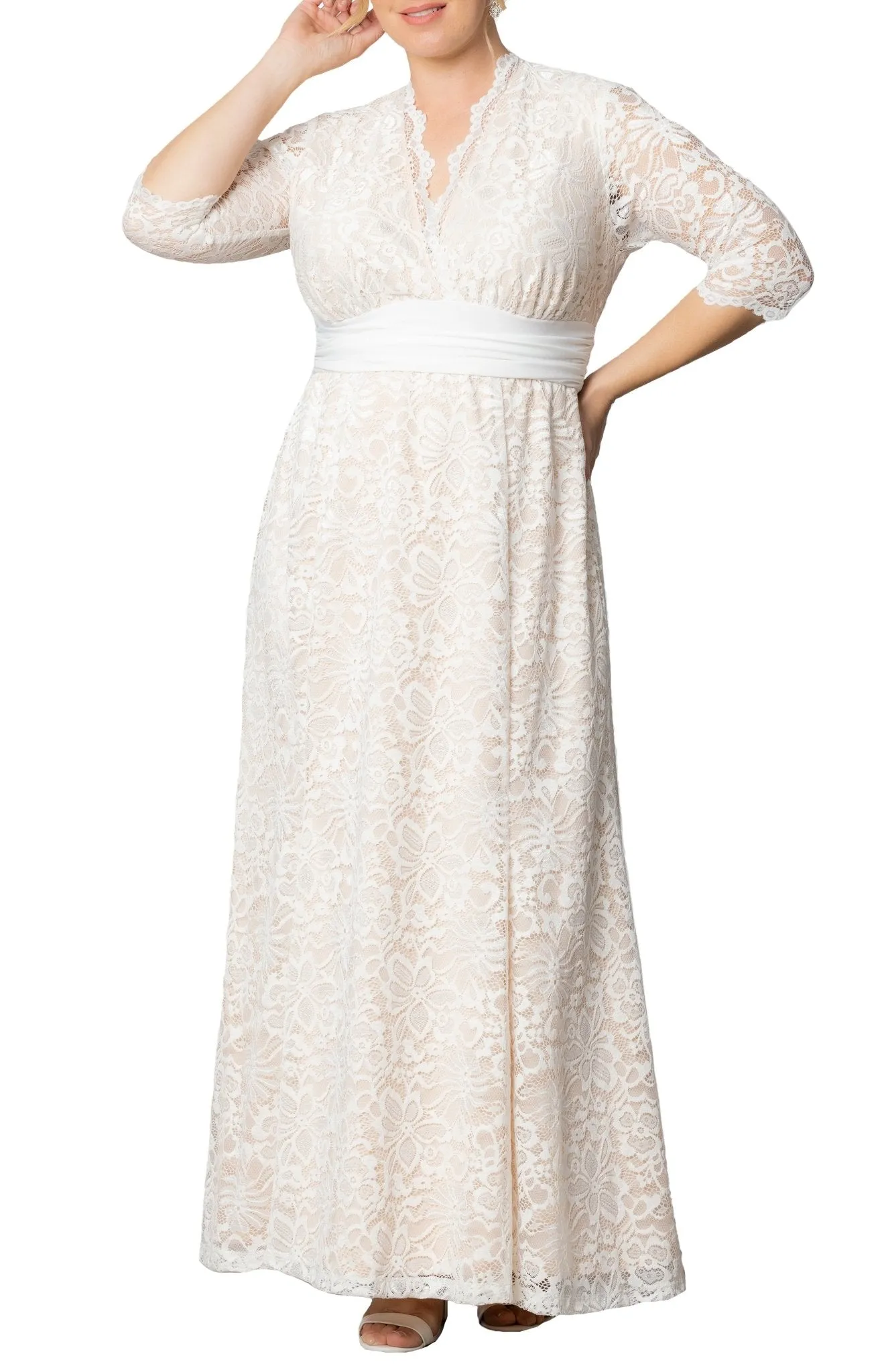 Amour Lace Wedding Gown - Plus