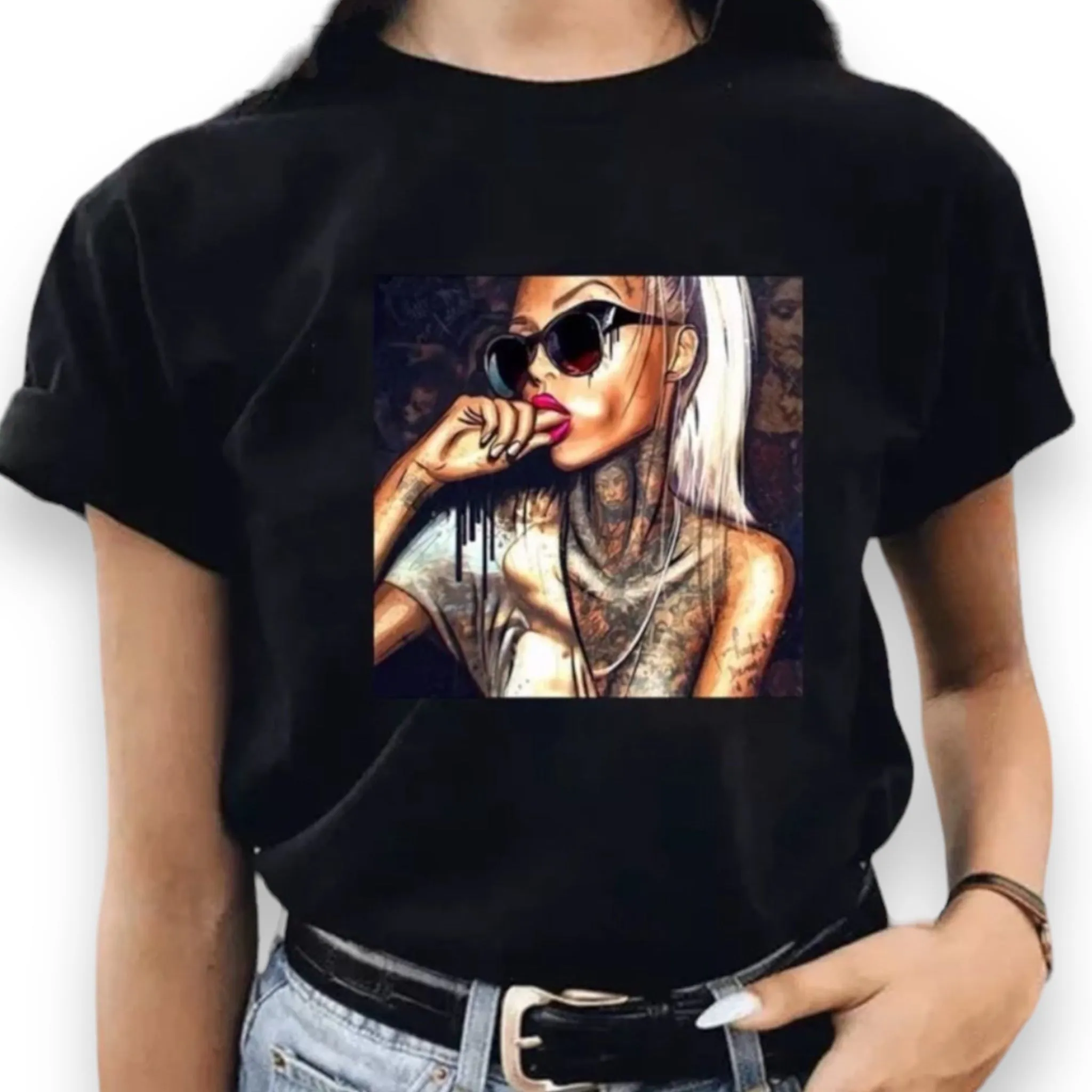 Modern Women's Short Sleeve Graphic Street T-Shirt