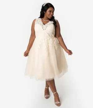 Unique Vintage Plus Size 1950s Champagne Tulle Lace Monte Carlo Wedding Dress