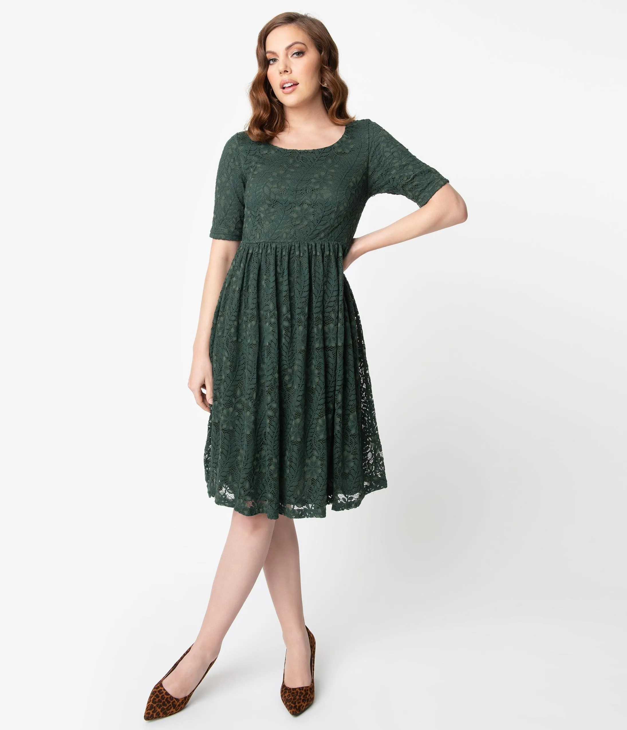 Vintage Style Emerald Green Lace Short Sleeve Swing Dress