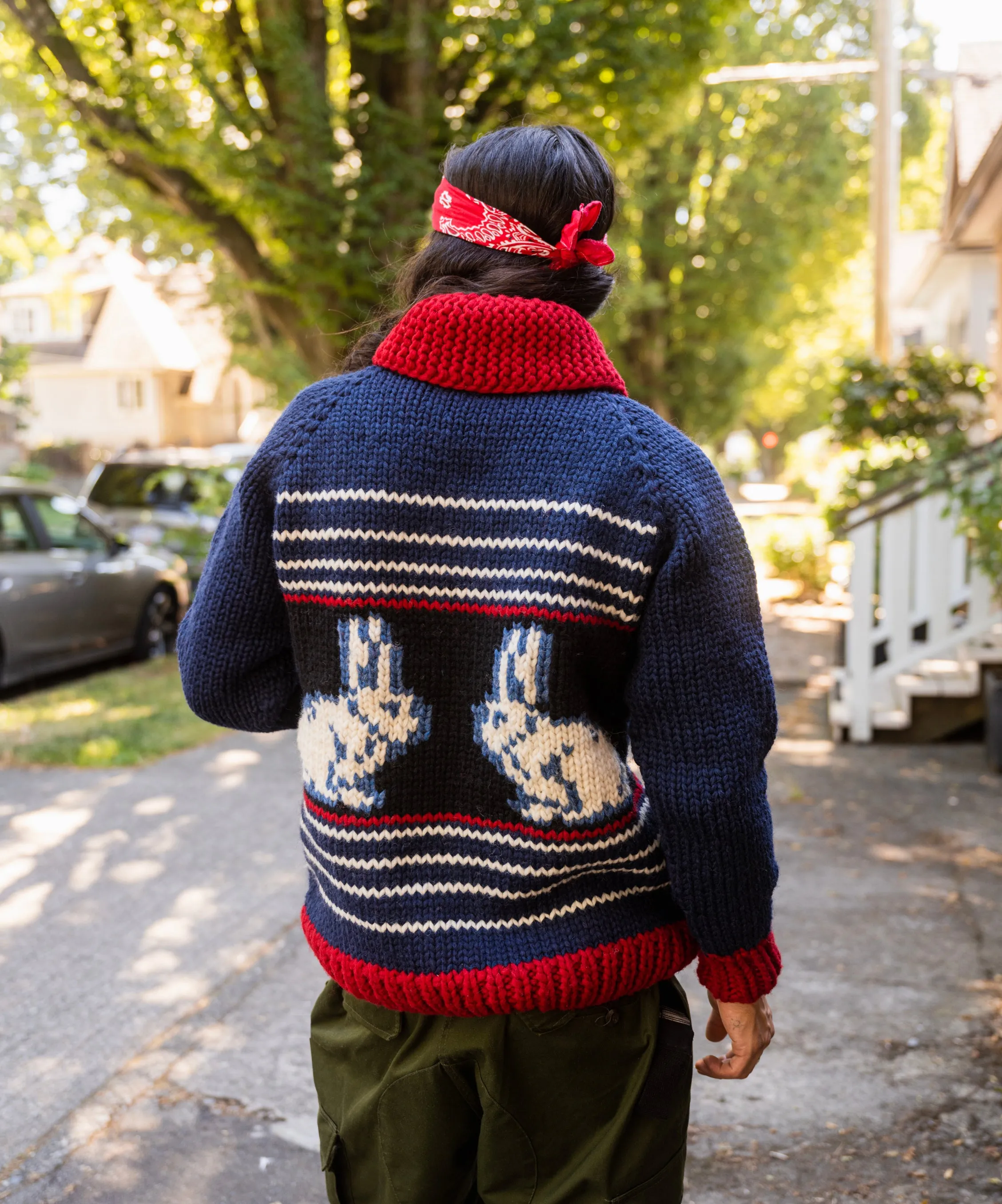 White Rabbit - Navy/Red