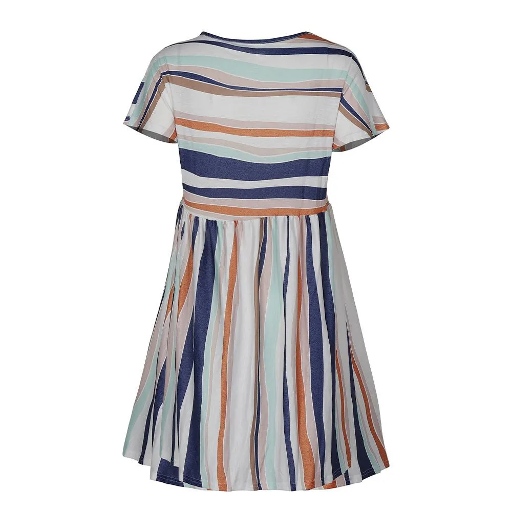 Women Round Neck Stripe Panel Mini Plus Size Dress